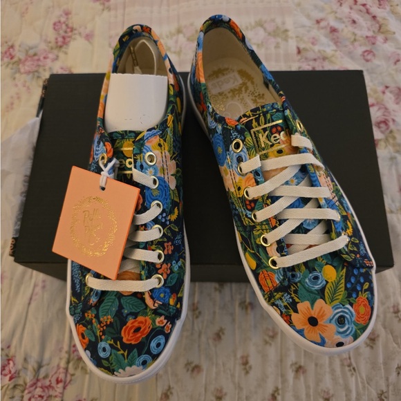 Keds Shoes - Keds tennis shoes, sneakers